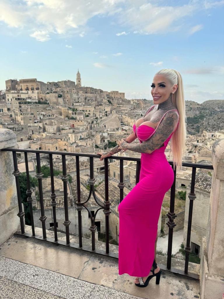 Chica busca chico en Mallorca: 