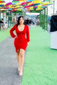 648988831: Chica busca chico en Madrid