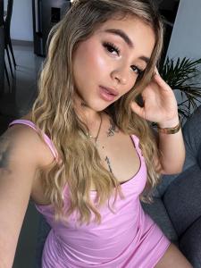 632909392: Chica busca chico en Málaga