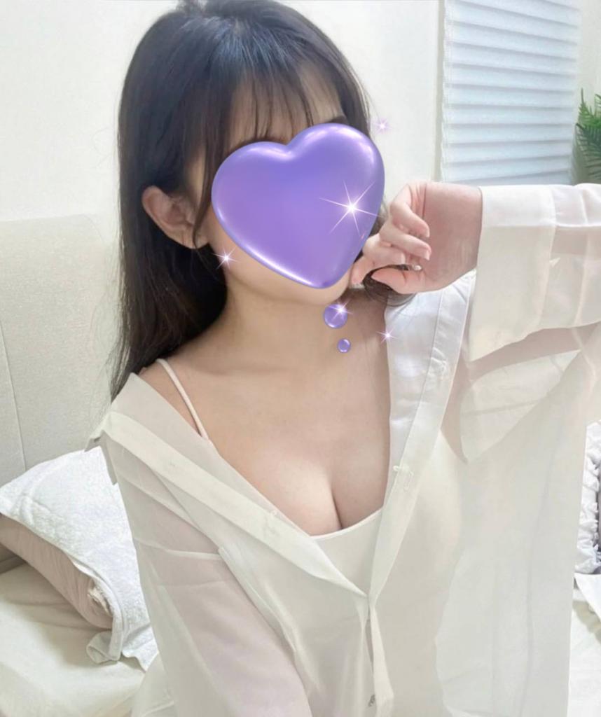 688145911: Chica busca chico en Barcelona