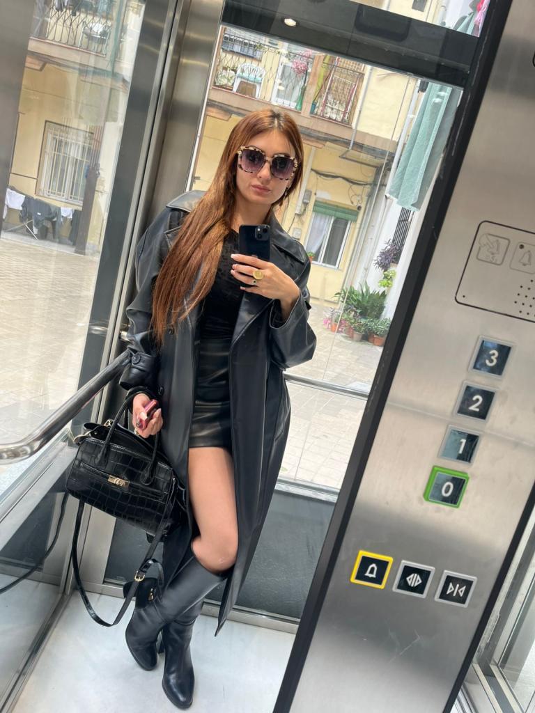 Chica busca chico en Madrid: Chica busca chico