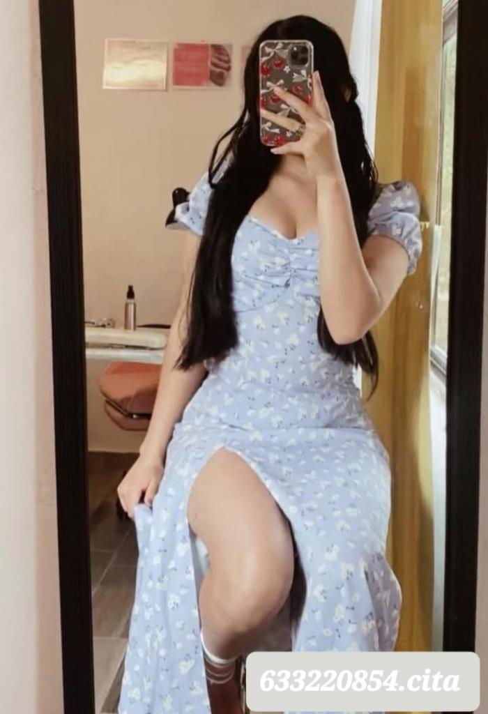 617796957: Chica busca chico en Sevilla