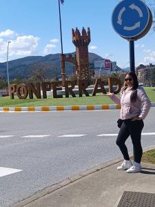 642424665: Chica busca chico en Orense