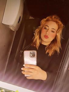 614959204: Chica busca chico en Valencia