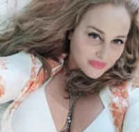 678176210: Chica busca chico en Tenerife