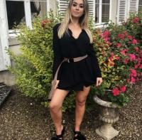 643873037: Chica busca chico en Málaga