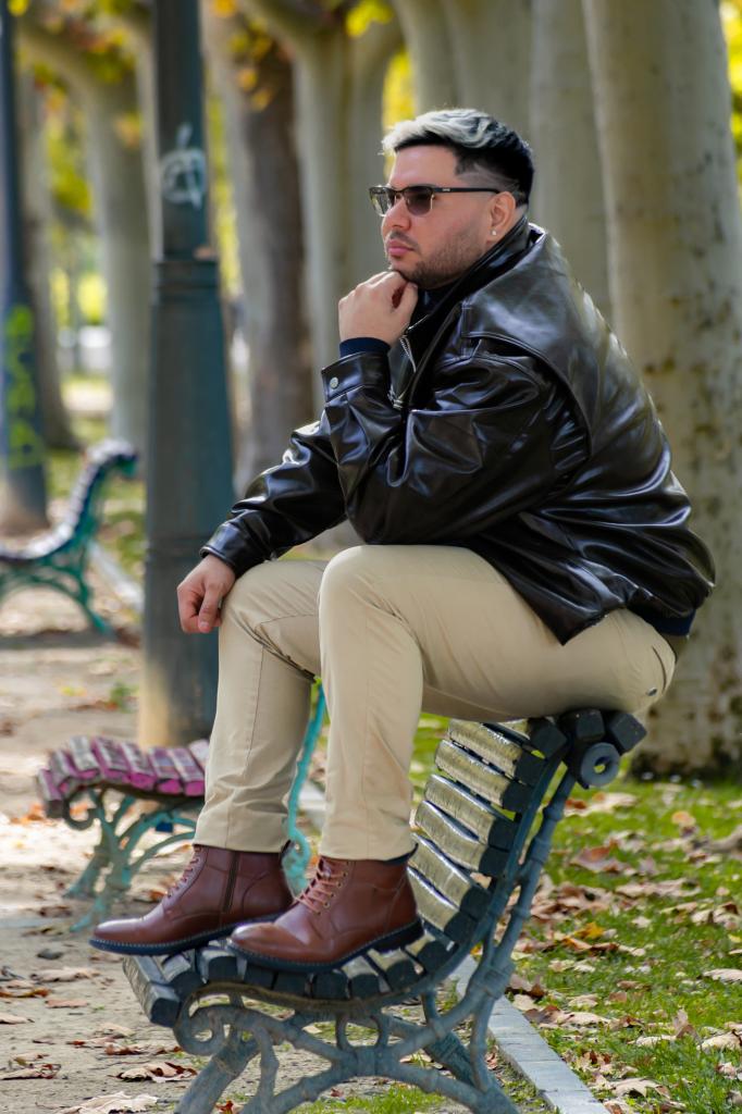 Chico busca chica en Zaragoza: 