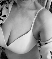 643905852: Chica busca chico en Madrid