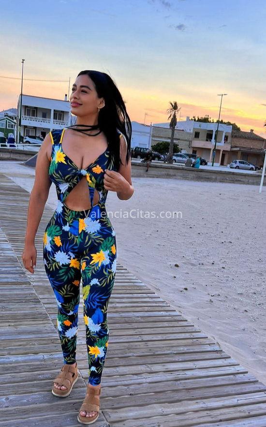 744703857: Chica busca chico en Valencia