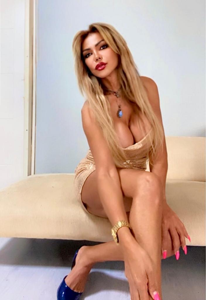 640575861: Travesti en Zaragoza