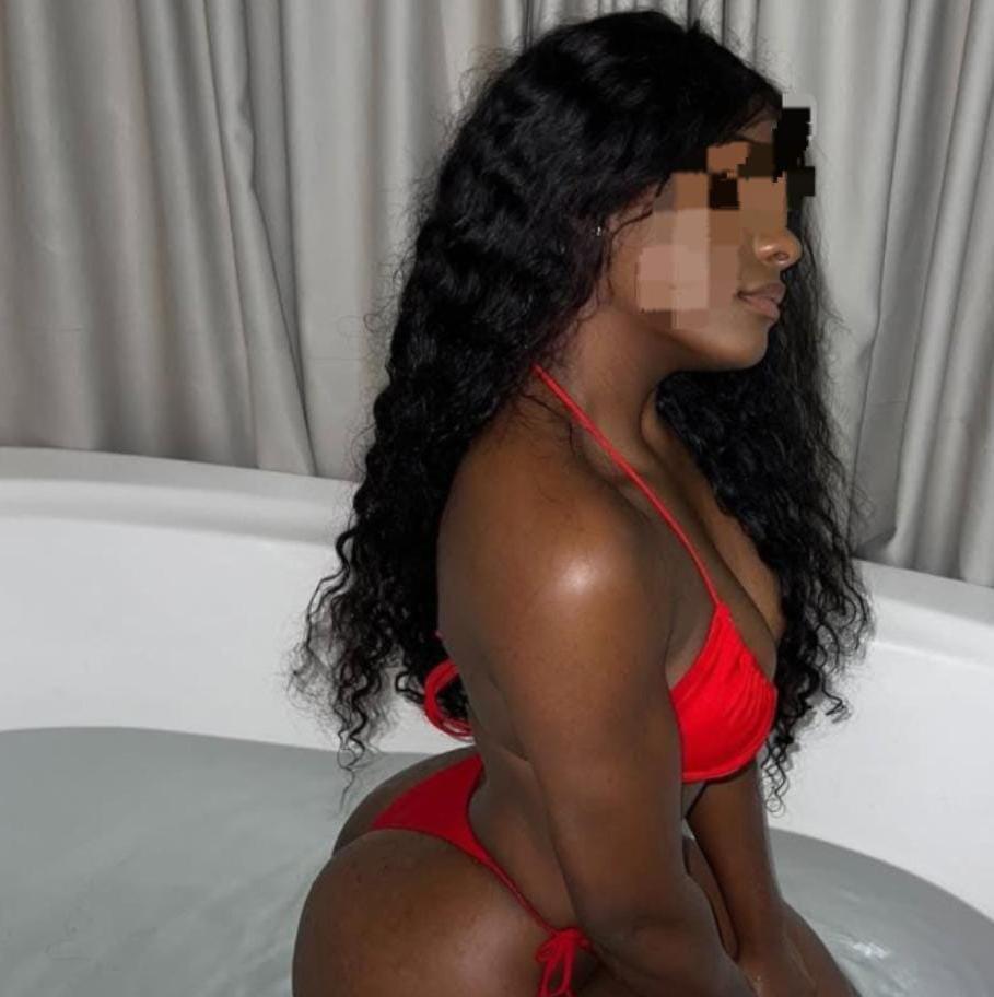 Chica busca chico en La Rioja: 