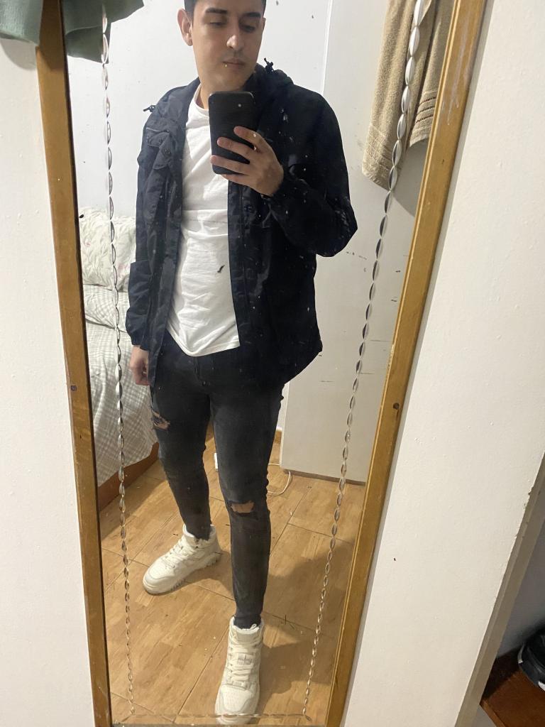 Chico busca chica en Alicante: 