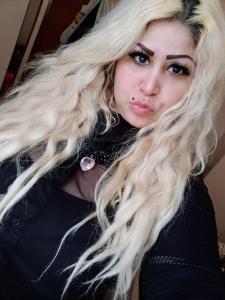 652316487: Chica busca chico en León