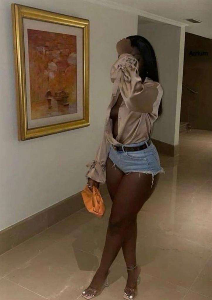 666273547: Chica busca chico en Tenerife