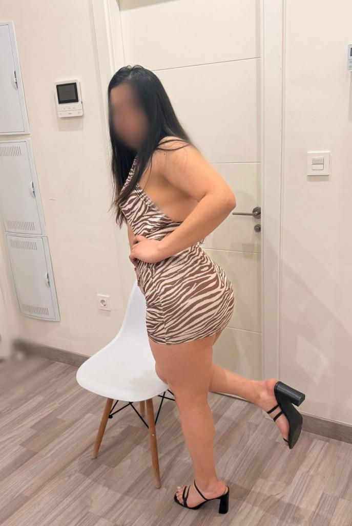 613789227: Chica busca chico en Granada
