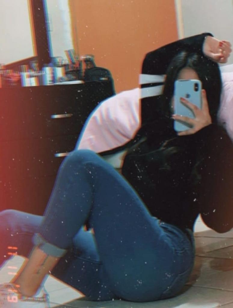 611285041: Chica busca chico en Murcia