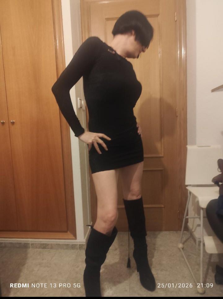 666723906: Chica busca chico en Murcia