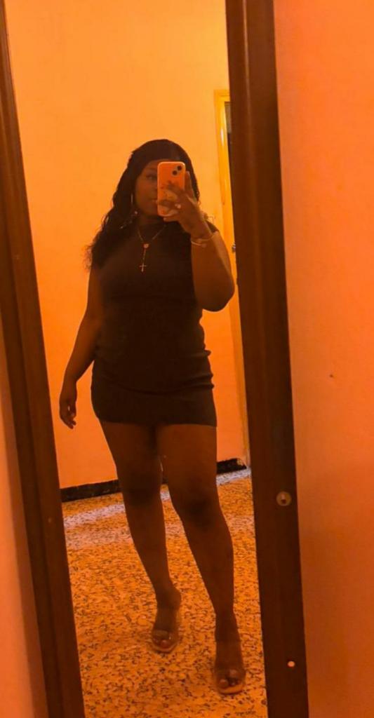 634177990: Chica busca chico en Badajoz