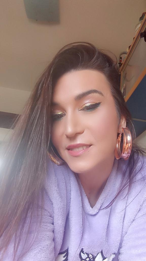 624384812: Transexual en Sevilla