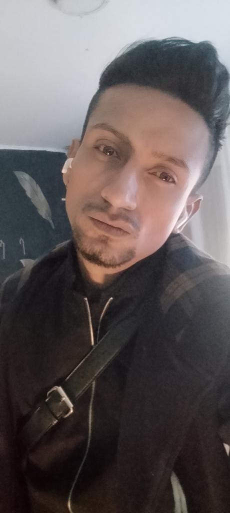 Chico busca chica en Barcelona: 