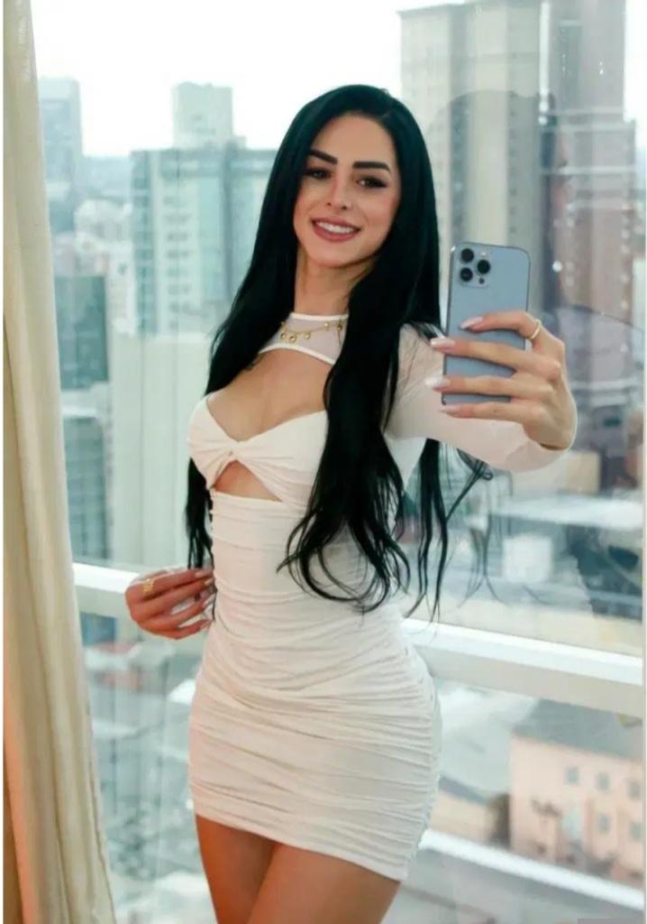 661440769: Chica busca chico en Madrid