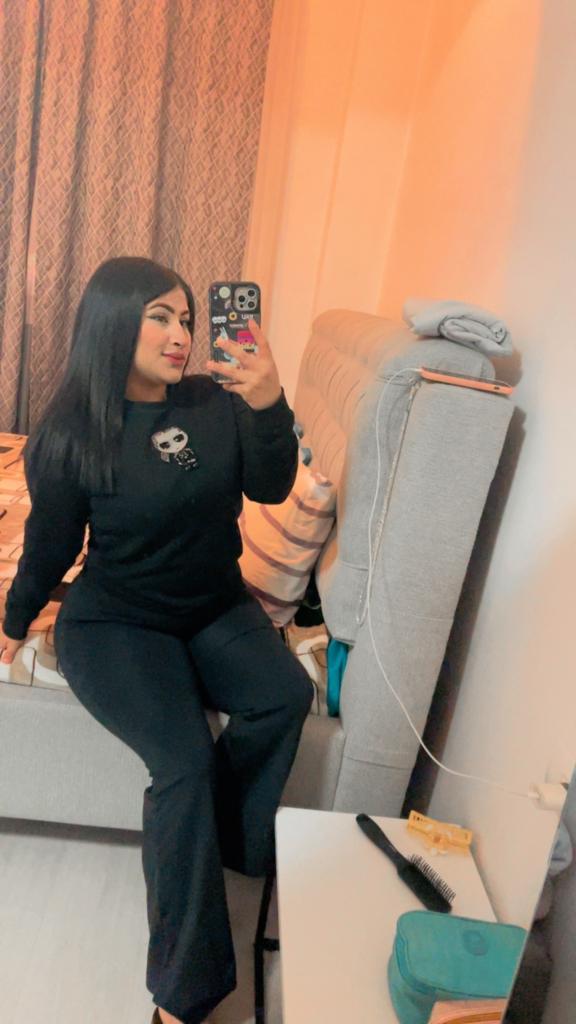 672815743: Chica busca chico en Alicante