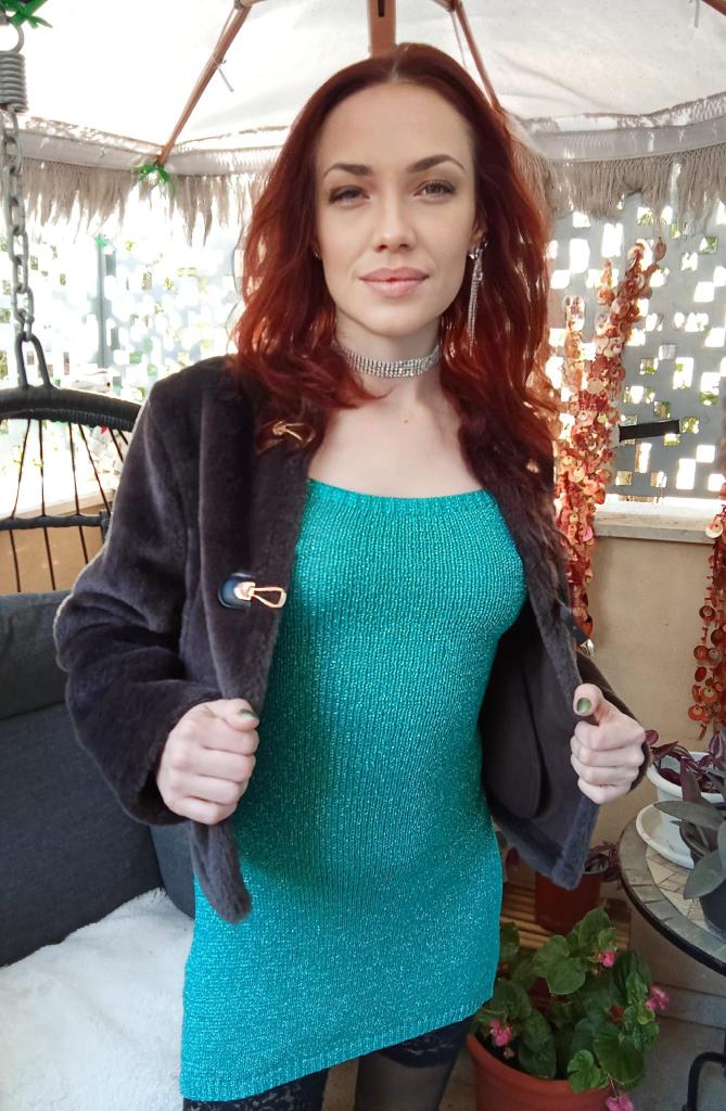 677946855: Chica busca chico en Alicante