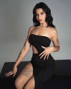 678627049: Chica busca chico en Barcelona