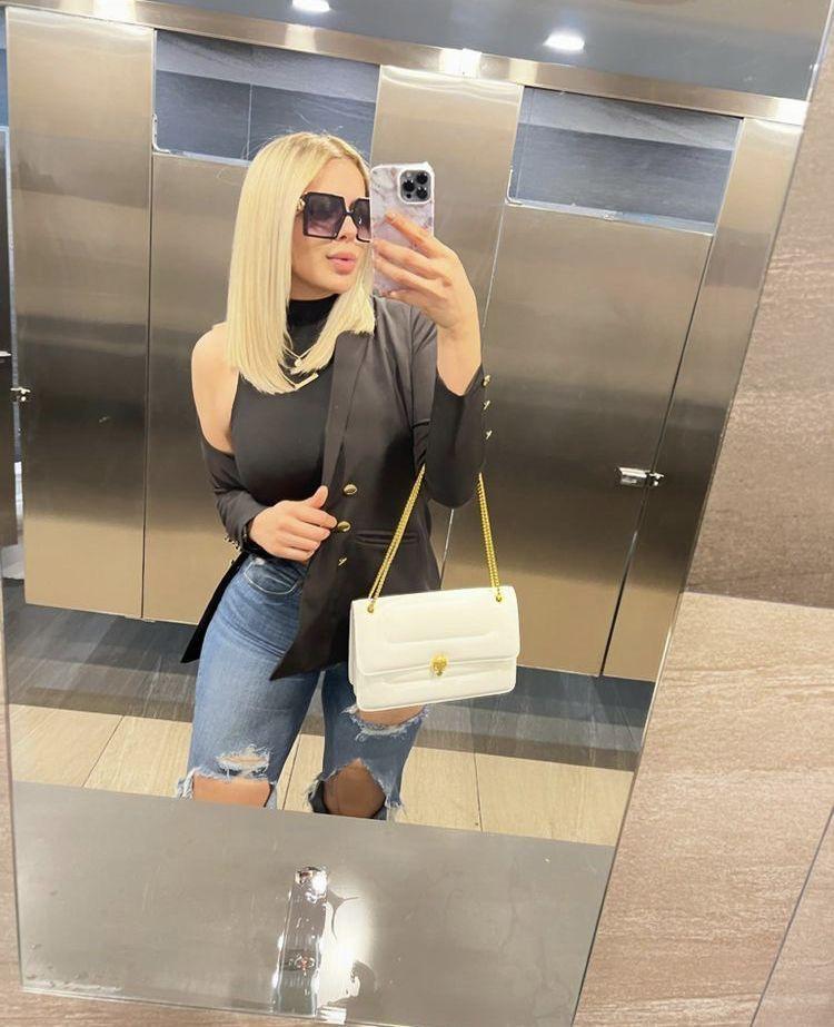 624108644: Chica busca chico en Valencia