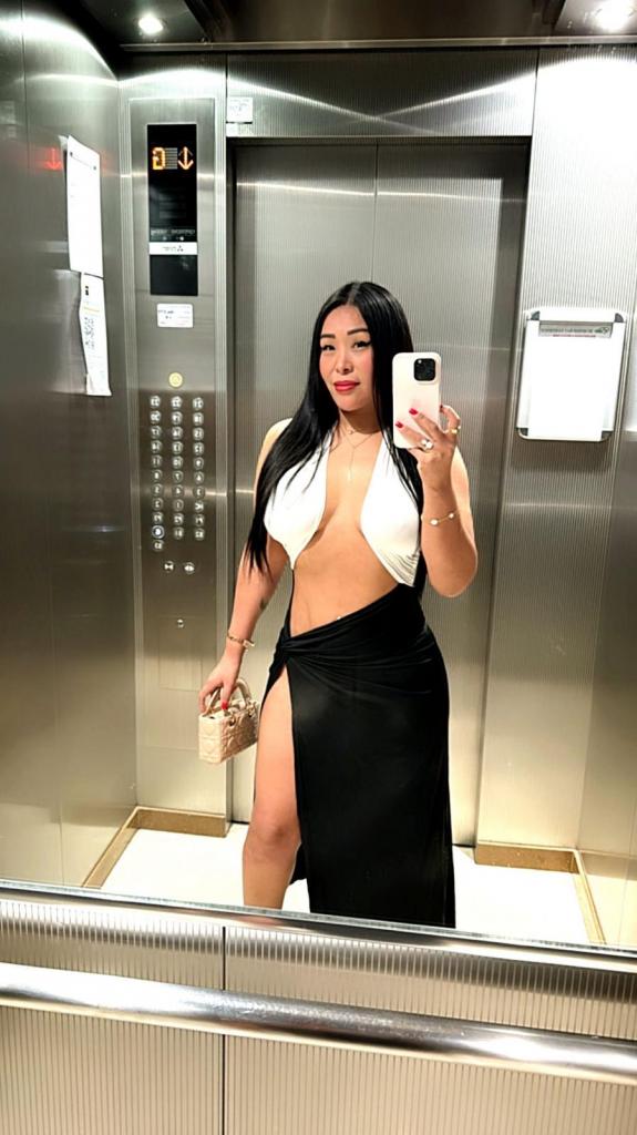 672520664: Chica busca chico en Sevilla