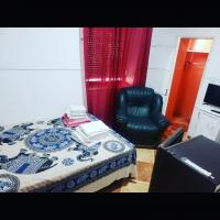 615692318: Chica busca chico en Cádiz