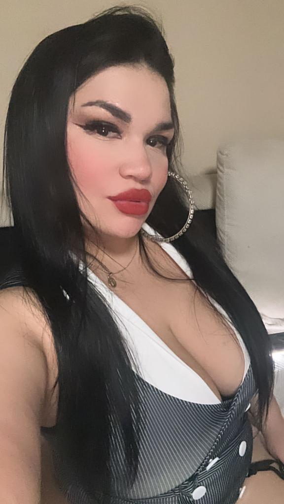 624763201: Chica busca chico en Burgos