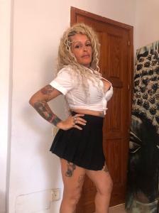 634380598: Chica busca chico en Las Palmas