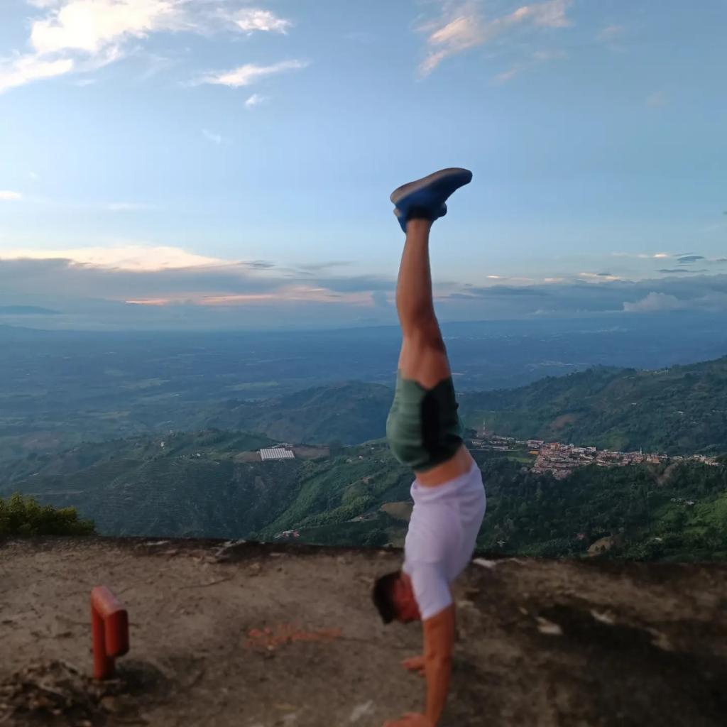 Chico busca chica en Málaga: 