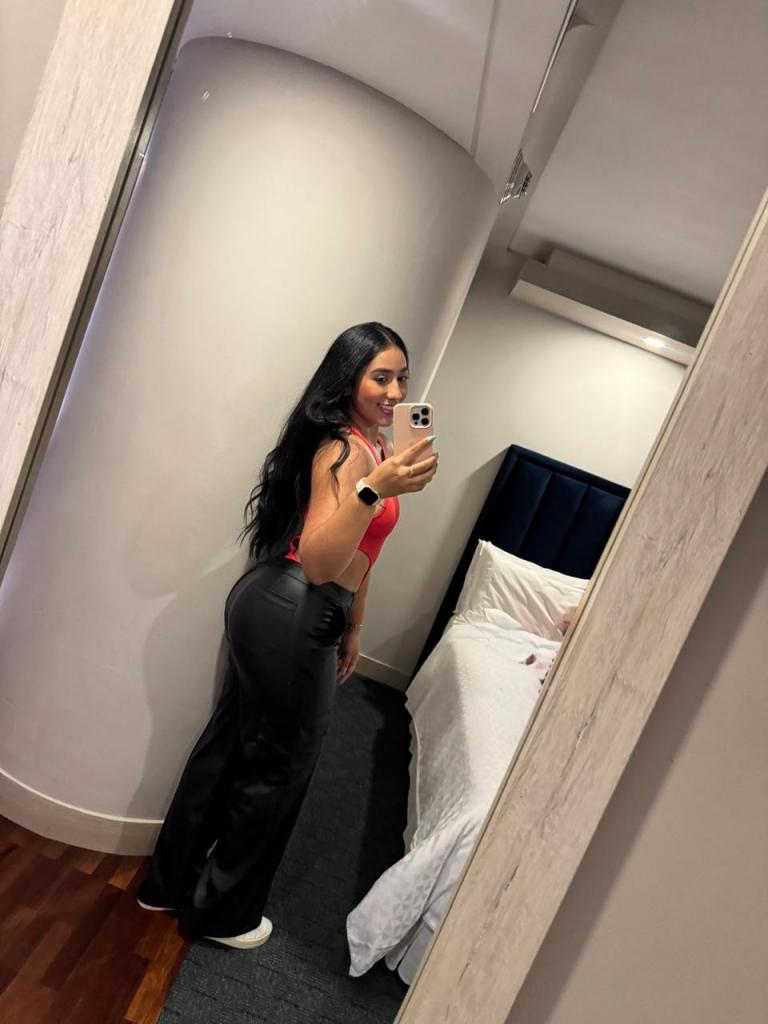 623480711: Chica busca chico en Mallorca