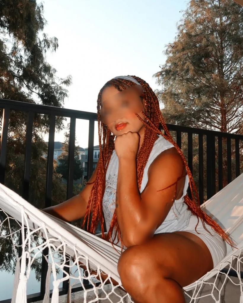 Chica busca chico en Burgos: 