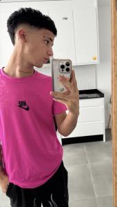 614971785: Chico busca chica en Granada