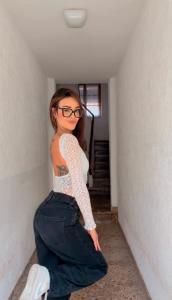 604237686: Chica busca chico en Zaragoza