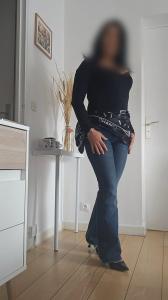 615959749: Chica busca chico en Barcelona
