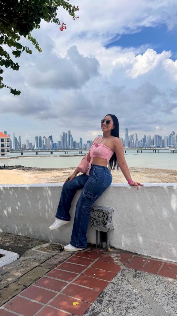 623480711: Chica busca chico en Mallorca