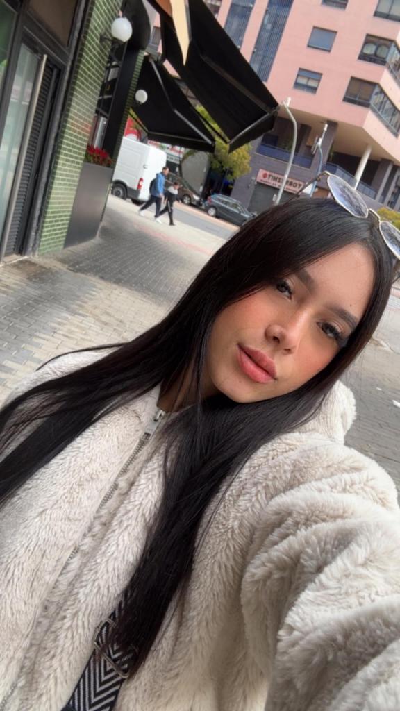 658586518: Chica busca chico en Valencia