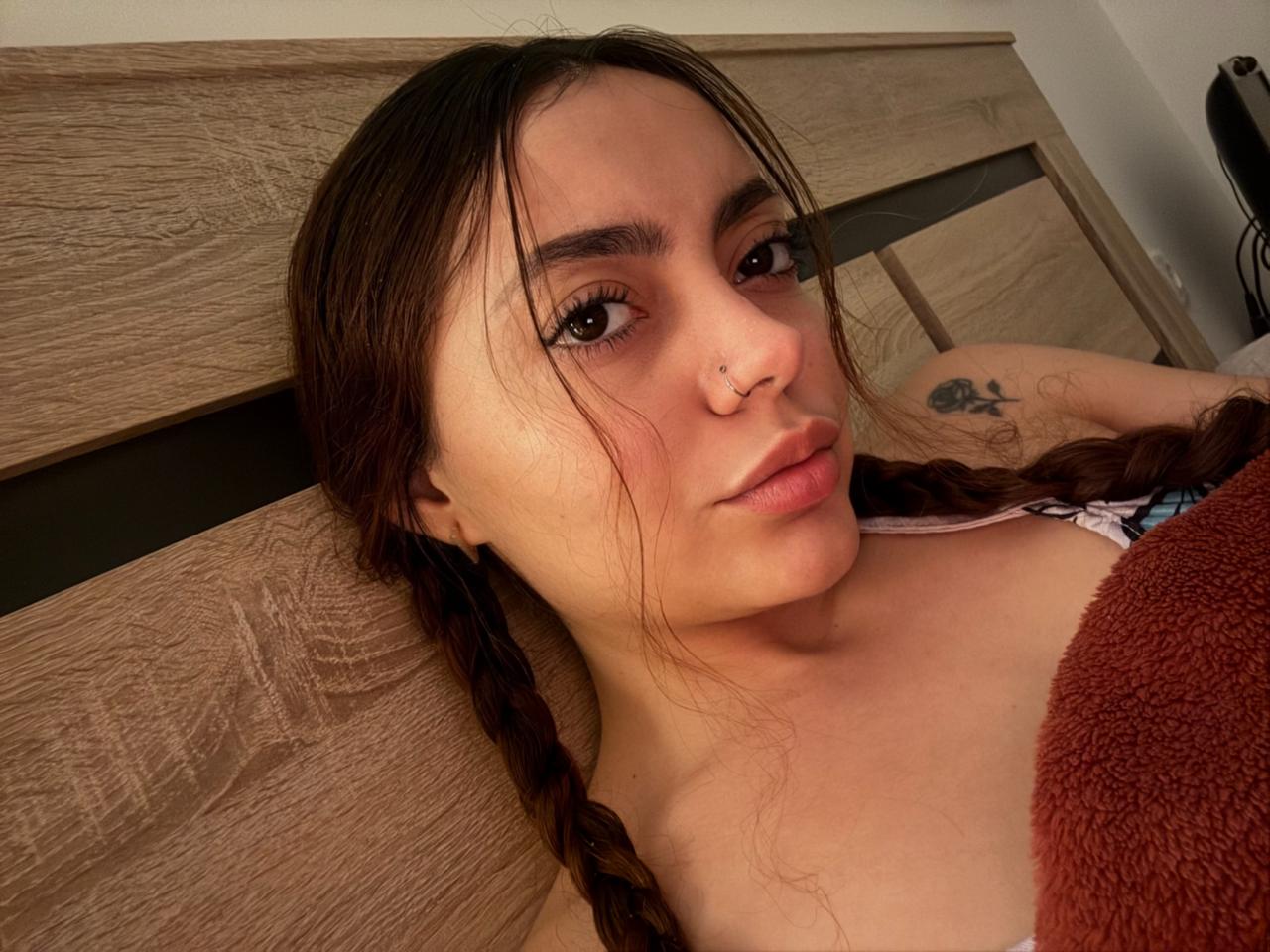 Chica busca chico en Alicante: 