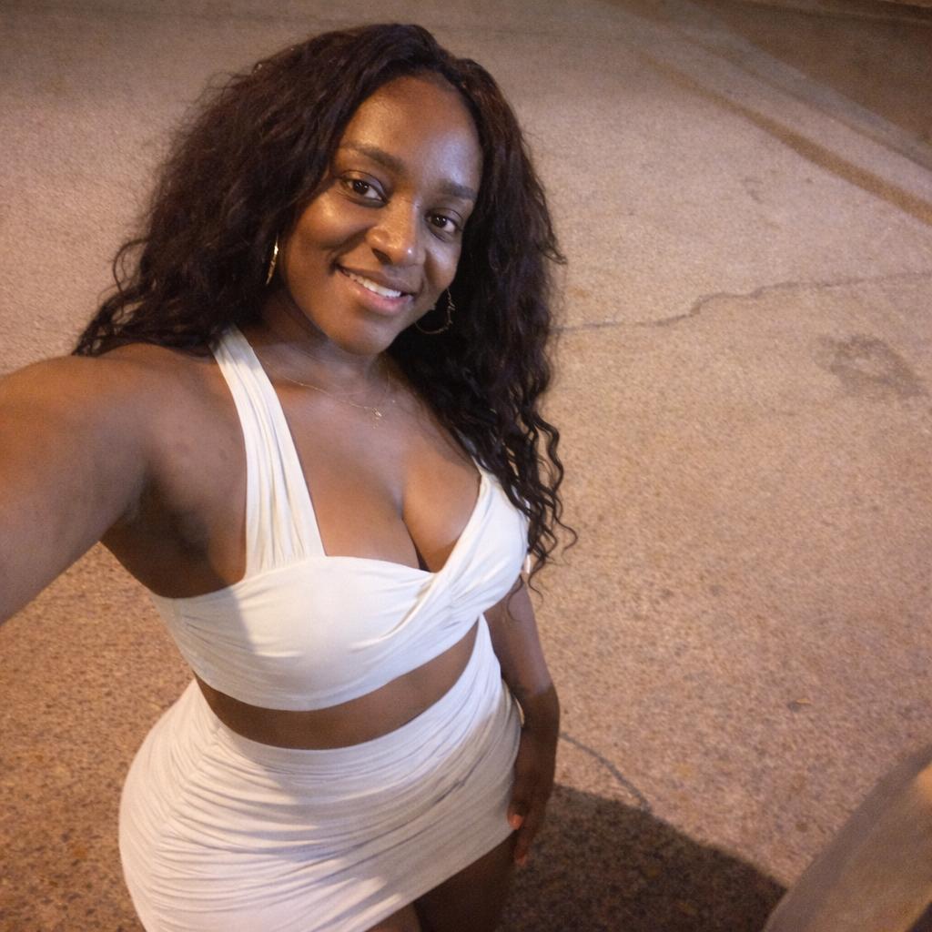 613296788: Chica busca chico en Asturias