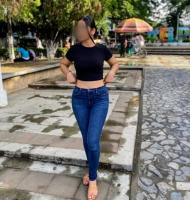 695451913: Chica busca chico en Lugo