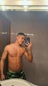 Chico busca chica en Castellón: 