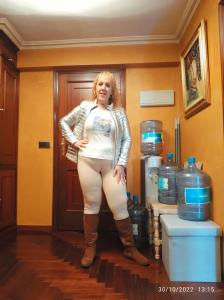 634008871: Transexual en Pontevedra