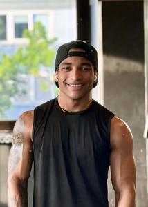 Chico busca chica en Sevilla: 