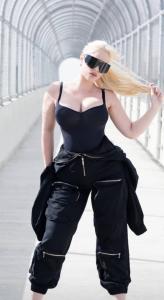 Chica busca chico en Madrid: 