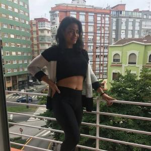 643682877: Travesti en Cantabria