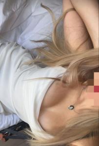 Chica busca chico en Huelva: 